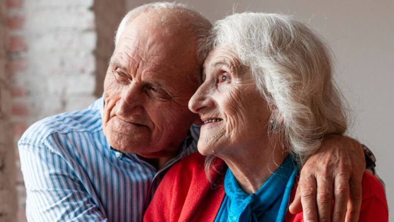 Beneficios y descuentos exclusivos para mayores de 60 años. Fuente: Shutterstock.