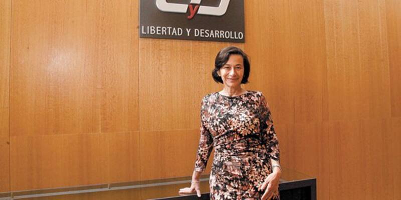 Rosanna Costa, presidenta del Banco Central de Chile designada por Piñera pero confirmada y respetada por Boric y Marcel, el futuro ministro de Hacienda.