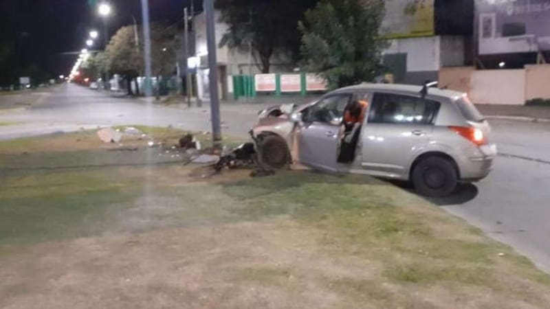 El hombre tenía 5,5 gramos de alcohol en sangre, 11 veces más del máximo permitido por la ley. (Foto: gentileza Cadena3)