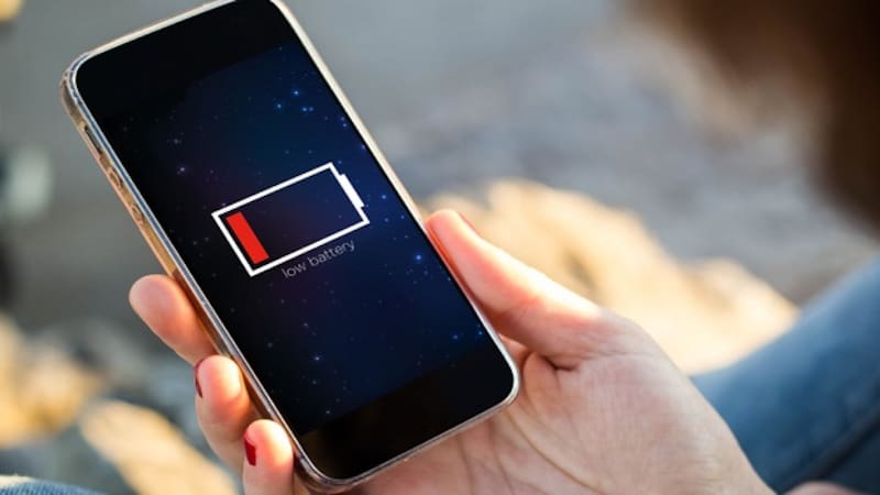 Hay hábitos que nos ayudan a extender la batería del móvil.