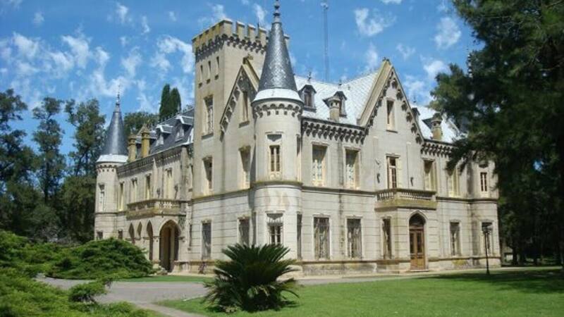 El castillo tiene el estilo francés de Luis XIII
Fuente: archivo.