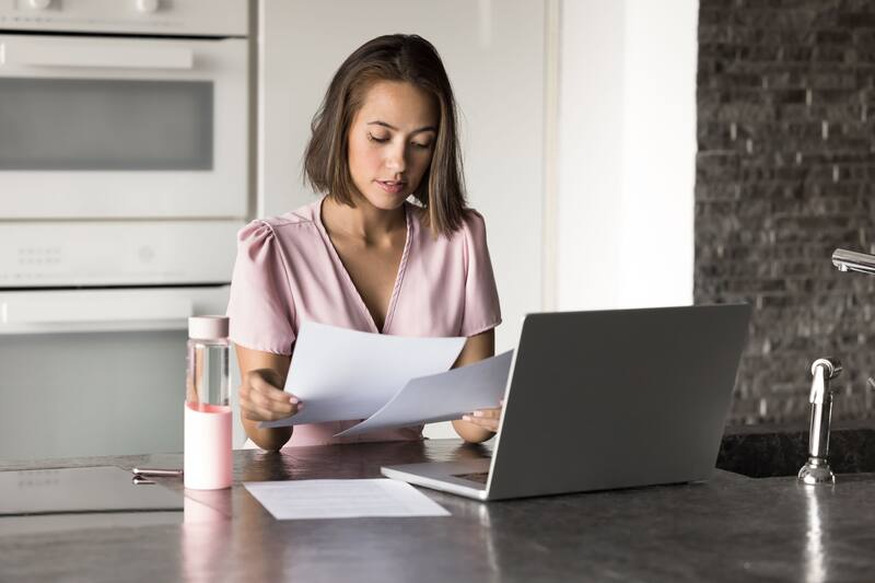 ¿Qué documentación es necesaria para evitar el cierre de cuentas? Fuente: archivo.