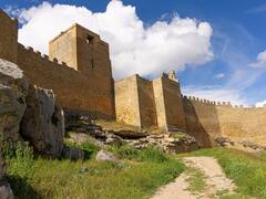 Tiene una fortaleza de película con más de mil años de historia: queda a menos de una hora de Soria y visitarla es gratis
