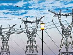 Cayó el consumo eléctrico residencial pero subió en comercios e industrias