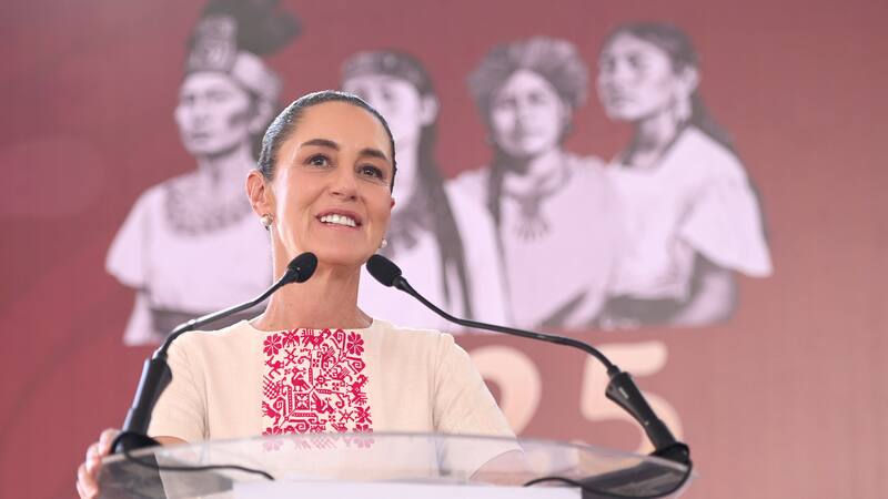 Claudia Sheinbaum se fijo un plazo para responder a aranceles al acero y aluminio de Estados Unidos.