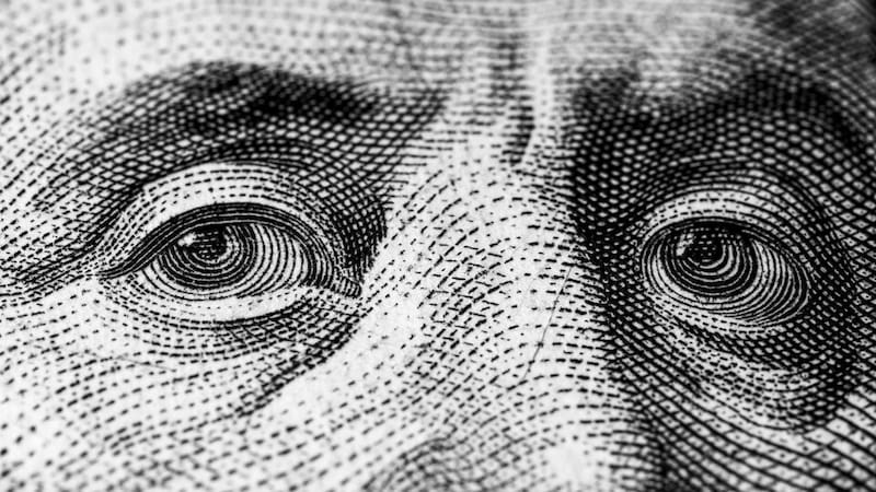 El dólar blue tuvo fuertes subas junto a las cotizaciones financieras.