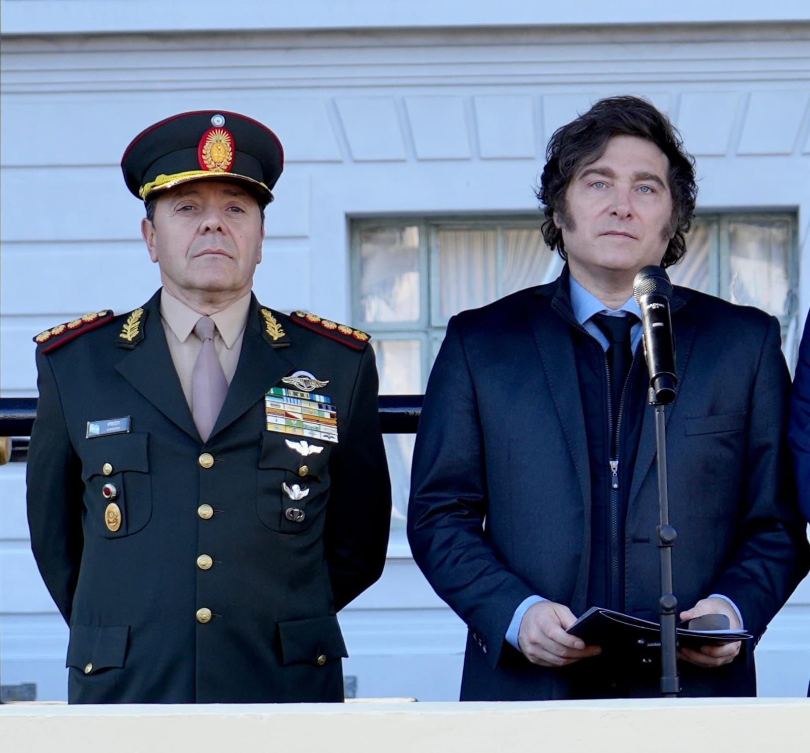 En medio del conflicto por Malvinas, el Gobierno blindó bajo secreto militar una nueva compra de equipamiento para las FF.AA En medio del conflicto por Malvinas, el Gobierno blindó bajo secreto militar una nueva compra de equipamiento para las FF.AA