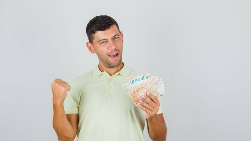 Los ahorristas pueden elegir entre depósitos a plazo fijo y cuentas remuneradas dependiendo sus posibilidades.