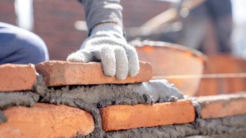 Adecco busca trabajadores de la construcción, cómo aplicar (foto: archivo).