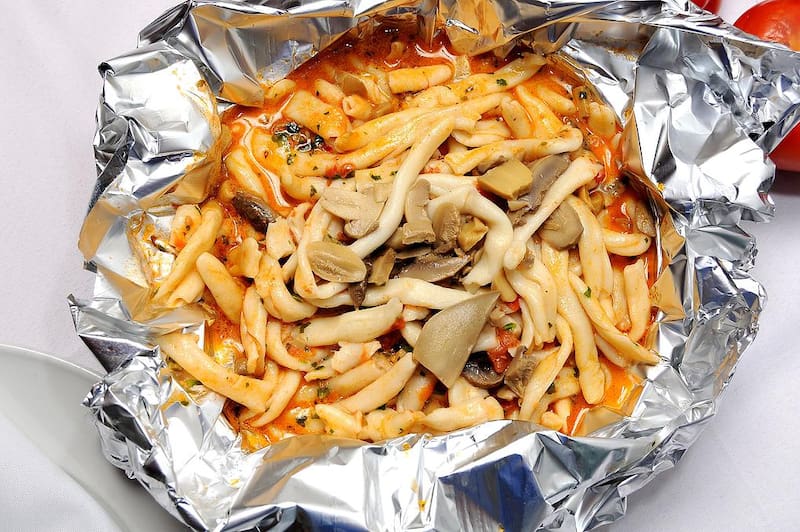 Cantina Palermo y sus fussili al cartucho