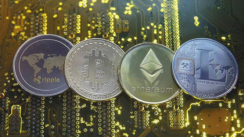 Representación de la monedas virtuales Ripple, Bitcoin, Etherum y Litecoin