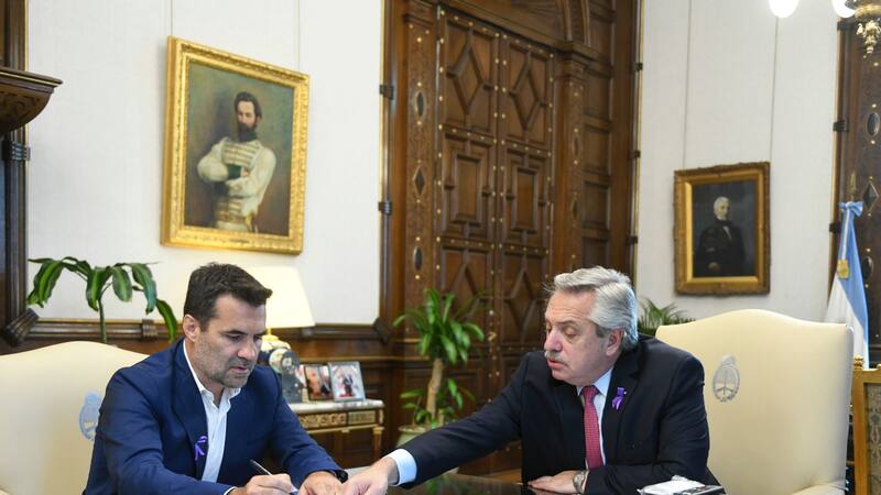 El presidente Alberto Fernández y el secretario de Energía, Darío Martínez, lanzarán la licitación del gasoducto a Vaca Muerta