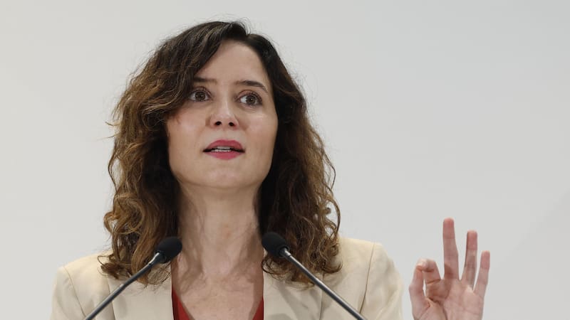 Ayuso acusa a Pedro Sánchez de estar "implicado" en una "operación de Estado" contra ella.