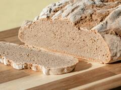 El pan que favorece la salud menstrual, reduce el colesterol y el riesgo de enfermedades cardiovasculares