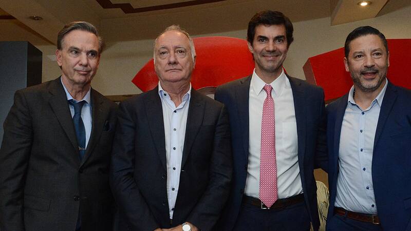 Pichetto, Quintana, Urtubey y Menéndez en la presentación del sexto número de M21