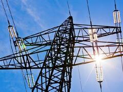 Distribuidoras advierten: si no pagan los que pueden, corre riesgo el suministro de energía