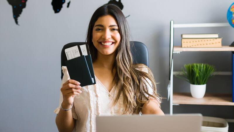 Puedes renovar de manera electrónica tu visa americana sin necesidad de asistir al Consulado solo si cumples con estos requisitos.