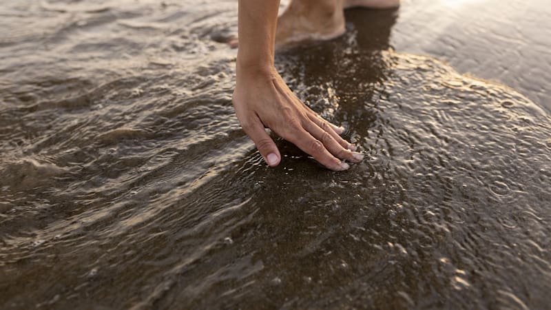 Conocé cómo manifestar tus deseos más profundos con el agua de mar.