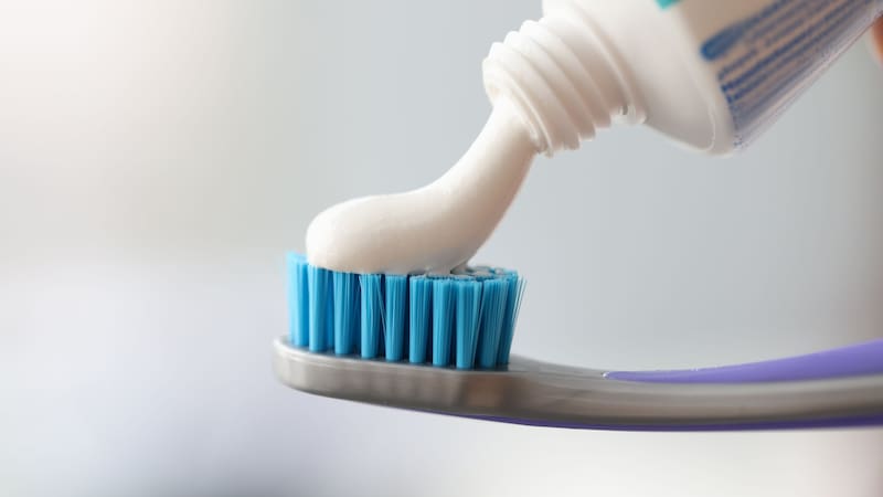 ¿Sabías que la pasta dental no es lo más importante en el cepillado de dientes?