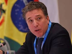 Dujovne le responde al FMI: "Una vez que Macri reelija, vamos a crecer"