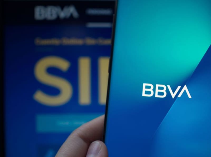 Malas noticias para los clientes de este banco | Publican un aviso urgente para todos los usuarios que tengan esta tarjeta (foto: archivo).