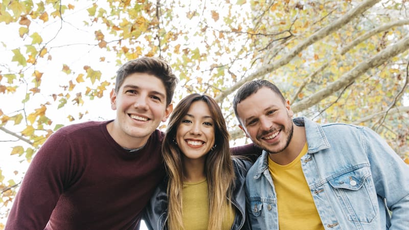 El Reporte Global de la Felicidad 2024 evaluó la percepción de felicidad en 143 países.