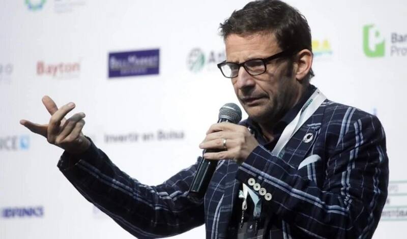 Diego Giacomini llamó a dejar subir el tipo de cambio oficial