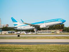 Acuerdo "parcial" de Aerolíneas Argentinas con los gremios