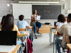 Adiós UNAM: las universidades del exterior para ir a estudiar con beneficios y te pagan la manutención