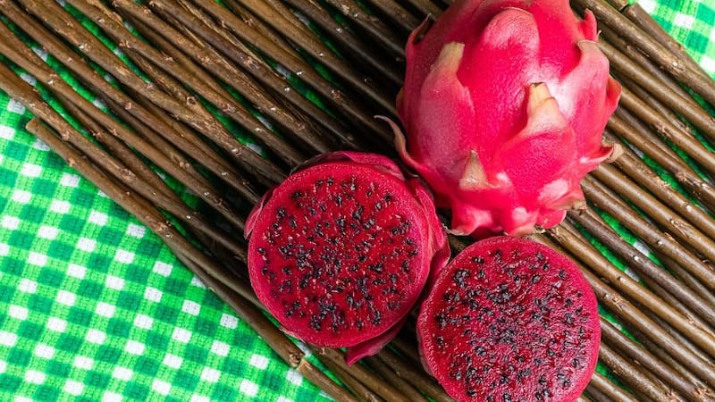 La pitaya, una aliada contra el Alzheimer. Fuente: Freepik.