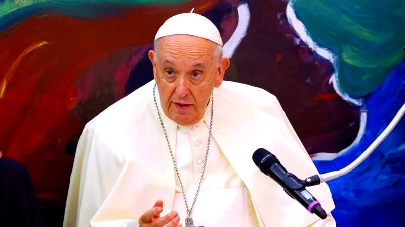 Cuál es el desesperado pedido del papa Francisco para salvar la Iglesia Católica.