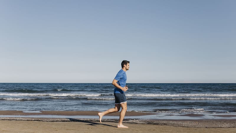 Explorá la forma peculiar de ejercicio al aire libre para fortalecer tus músculos y alejarte del estrés