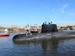 Se desconfía del relato oficial sobre el submarino, pero no afecta la imagen del Gobierno