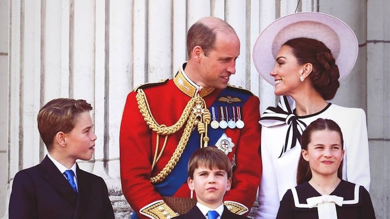 Kate Middleton y el príncipe William, junto a sus tres hijos, representan el futuro inmediato de la monarquía británica. (Fuente: Archivo)
