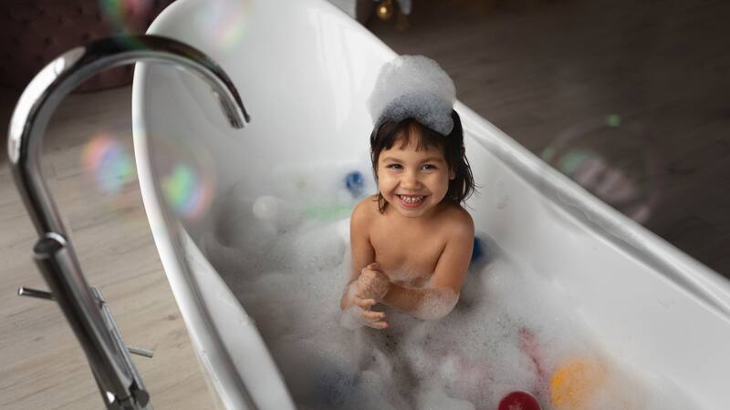 Los baños excesivos podrían ser perjudiciales para la salud, según indican los expertos.