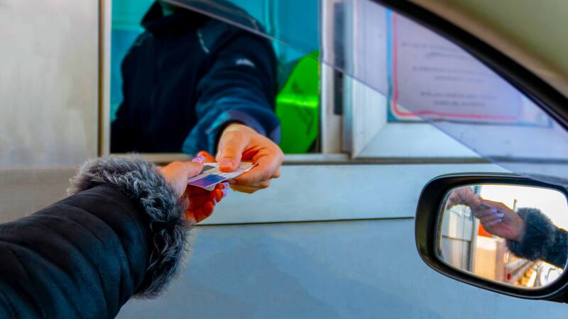 Los conductores que cumplan con las condiciones establecidas no deberán pagar más el peaje.