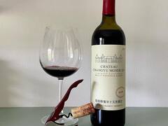 Por primera vez un vino premium chino se vende en la Argentina: a qué precio