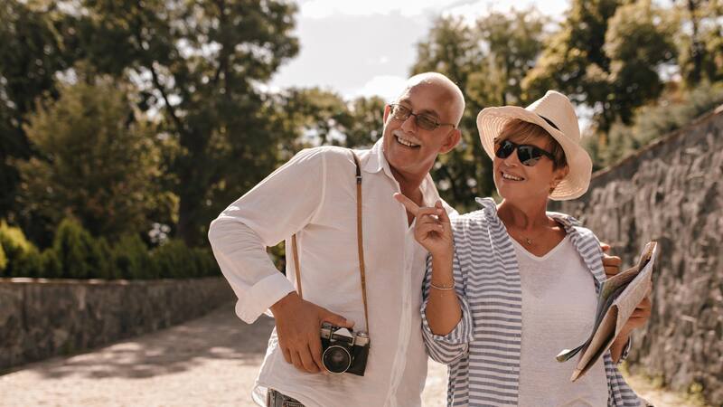 Atención jubilados: la excelente noticia de RENFE para que los mayores de 60 años puedan viajar sin parar.