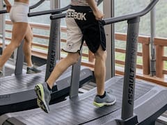 El tiempo y la velocidad exacta a la que deberás ir en la cinta de correr para quemar 100 calorías