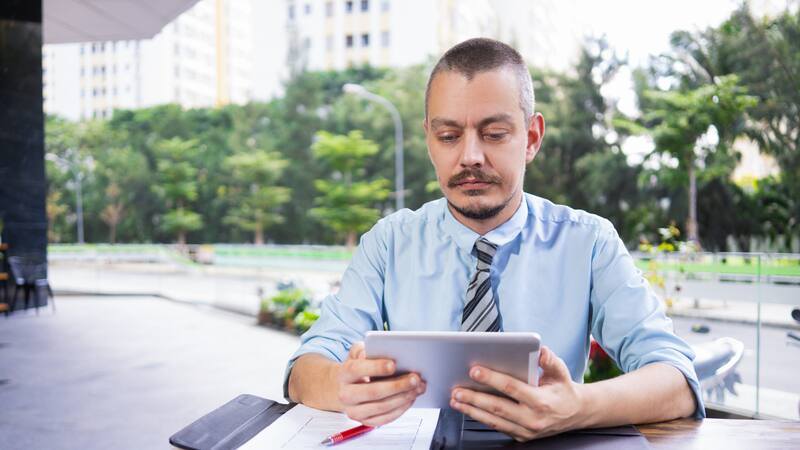 Las ofertas incluyen puestos de limpieza, monitores y acompañantes de transporte escolar con requisitos básicos.