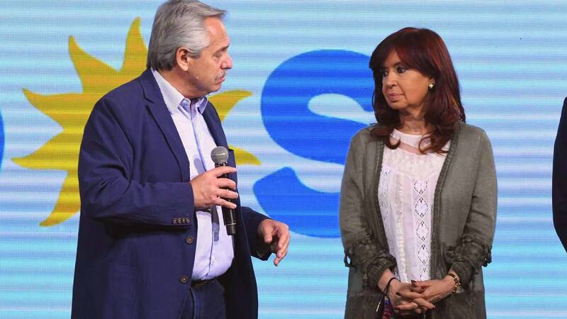 El presidente Alberto Fernández y la vice Cristina Kirchner son dos de los principales críticos de la Justicia y los medios de comunicación argentinos, entre otras instituciones del país.
