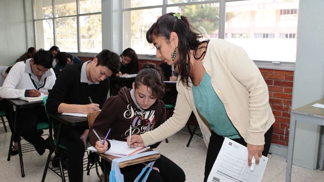 Uruguay mejoró en ciencias, se mantuvo estable en matemáticas y bajó en lectura