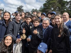 La desaprobación de Orsi es de 52%
