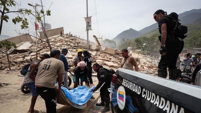 Varios países mantienen listas brigadas de rescate, médicos y equipos especializados.