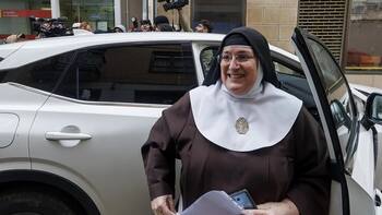 Guardia Civil detiene a una exmonja: la acusan de vender obras de arte de su monasterio