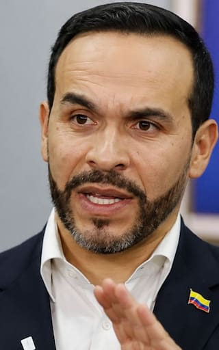 Abelardo de la Espriella fue denunciado ante la Fiscalía por presunto hostigamiento contra firmantes de paz