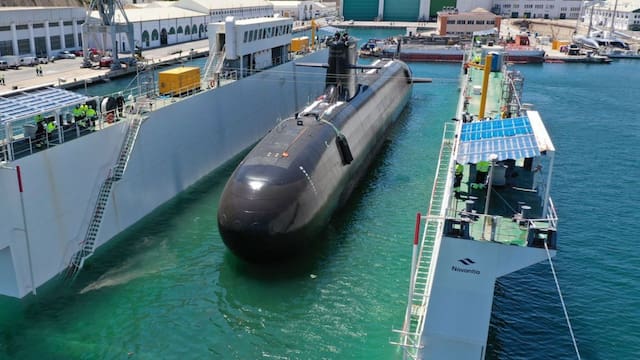 Abrió un nuevo centro tecnológico que potenciará el submarino más grande de la Armada
