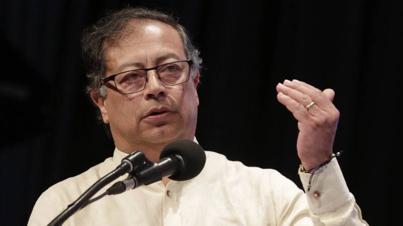 Gustavo Petro retoma la propuesta de una constituyente: aclaró los plazos y descartó el uso electoral del proyecto.