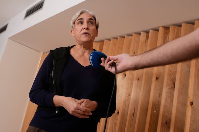 Ada Colau aseguró que el principal adversario de Frente Amplio es la extrema derecha.