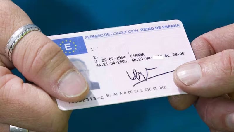 Adiós a la licencia de conducir: el Gobierno le prohíbe la renovación del carnet a todas estas personas